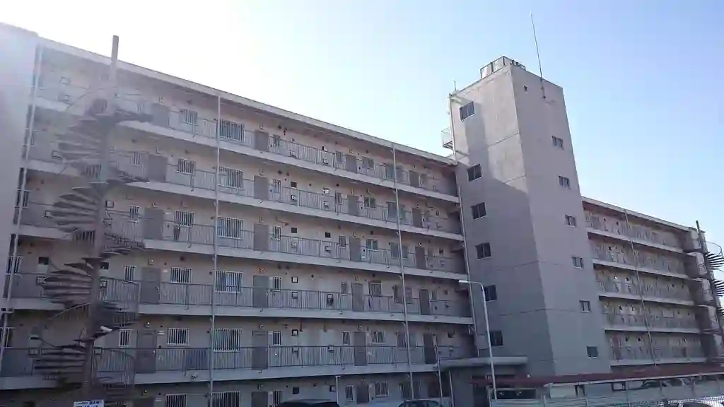 イズミハイツ滝不動 外観