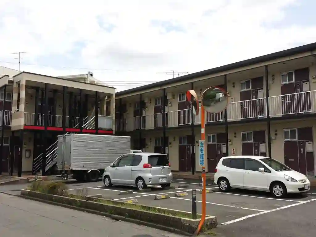 レオパレスシリウス町田 外観