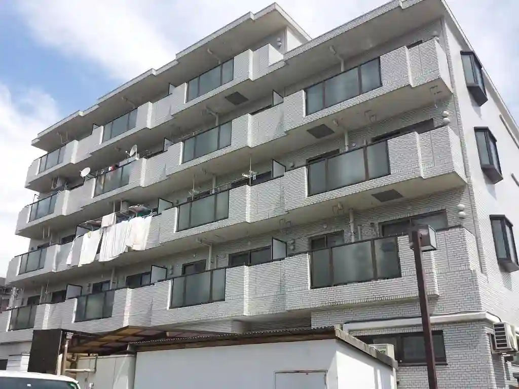 フローラ森野 外観