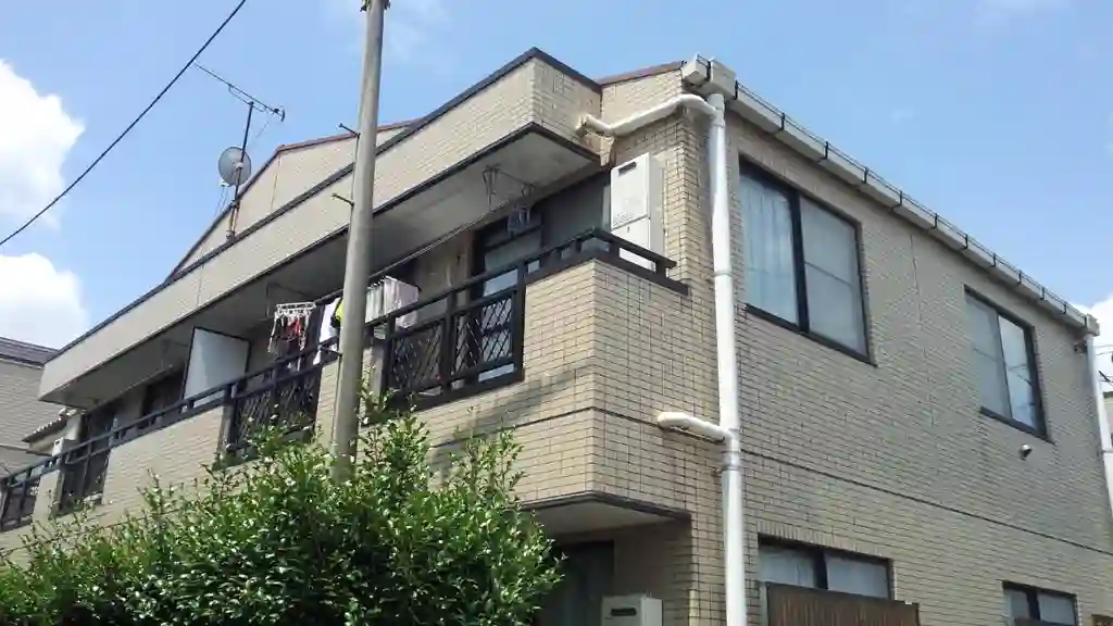 メゾンドロリエールB 外観