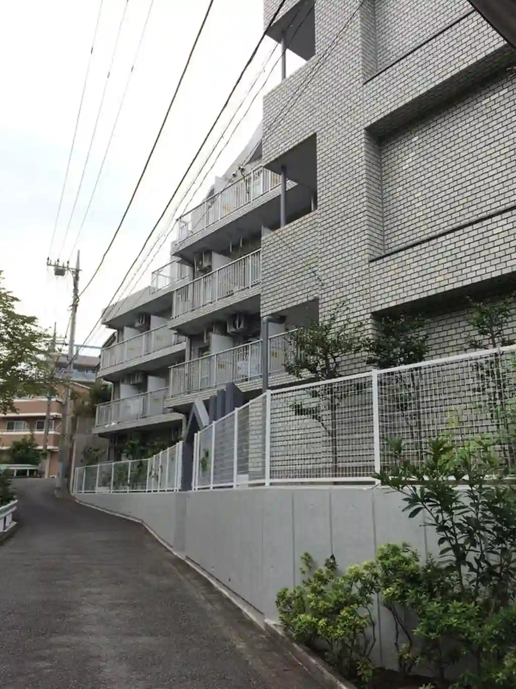 セシーズ新百合ヶ丘 外観
