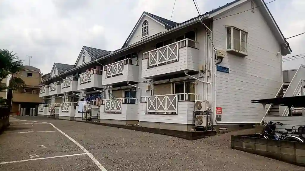 サマックスシマネ 外観
