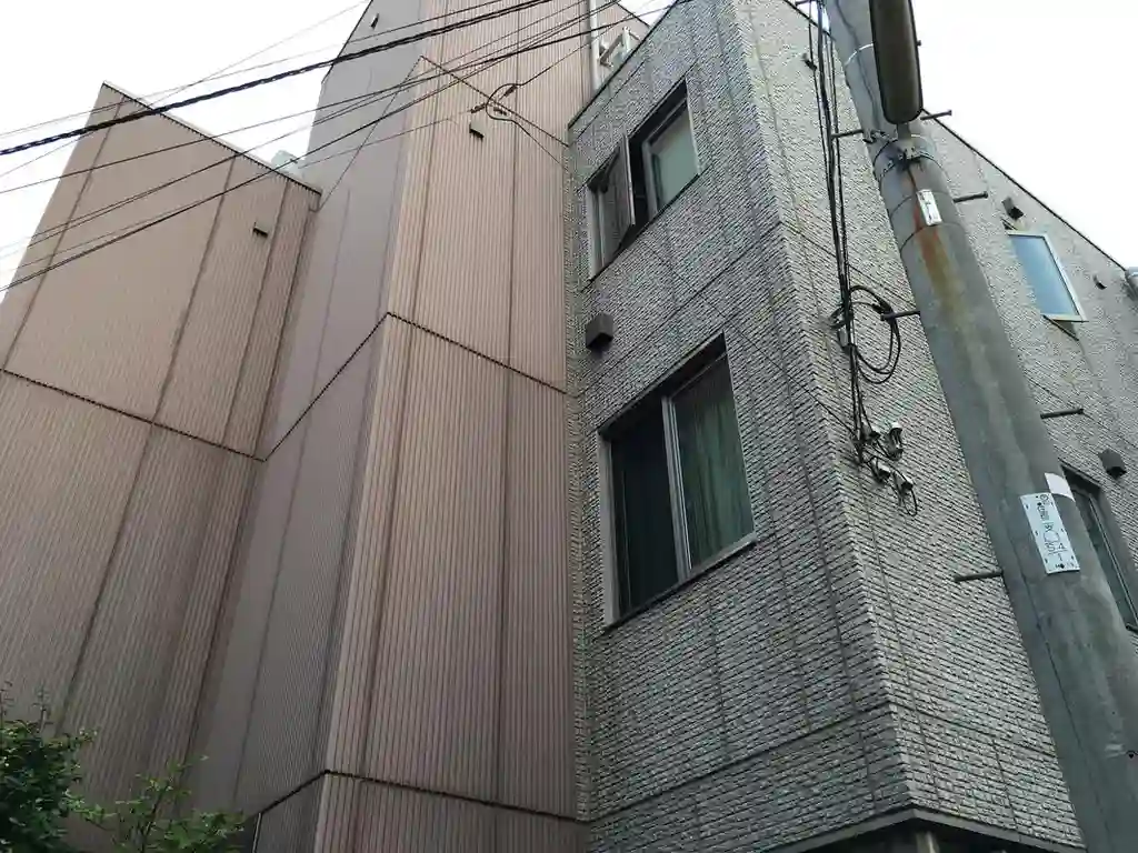 カラコレスT&M 外観