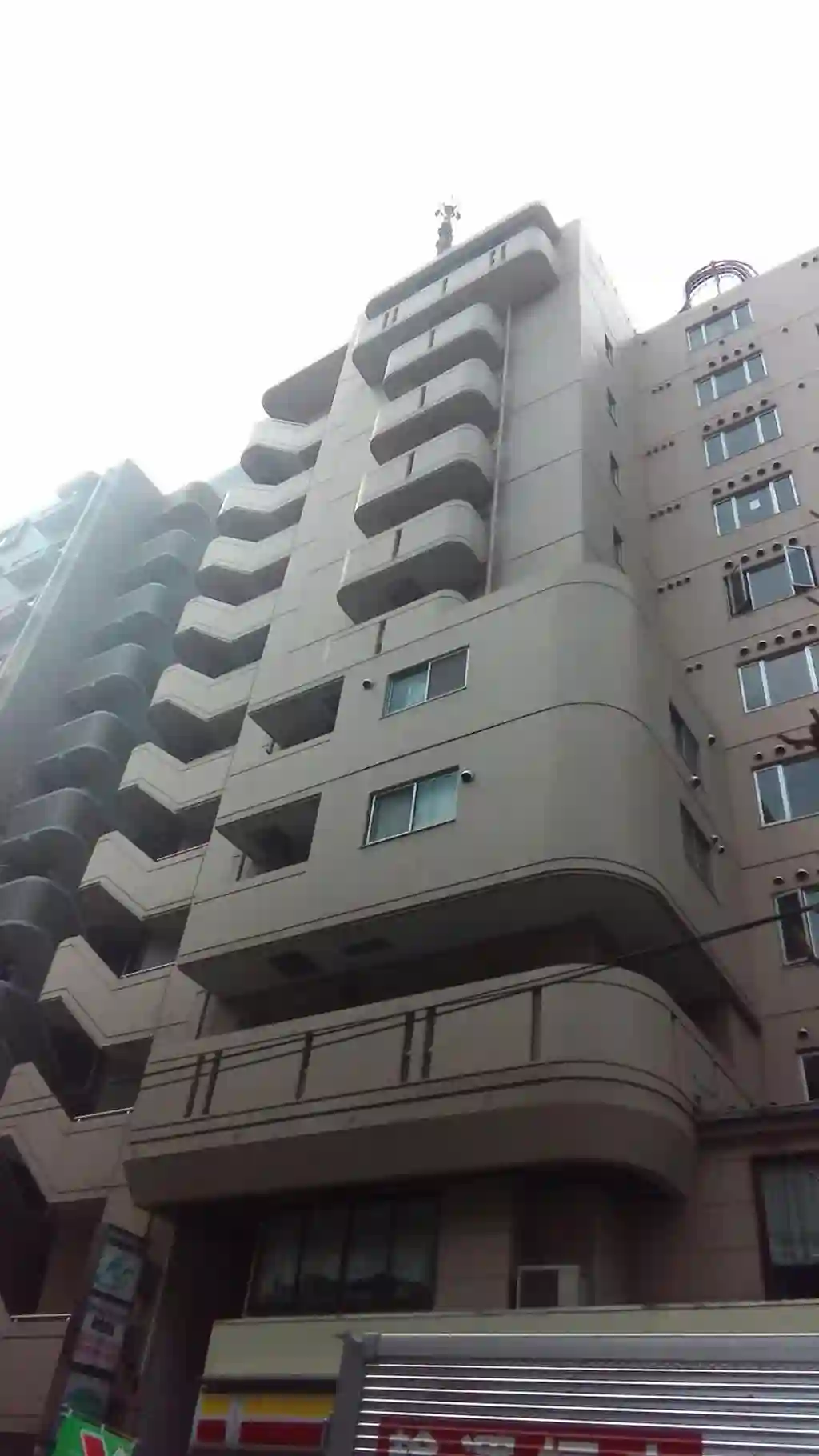 ジュネス岩田 外観