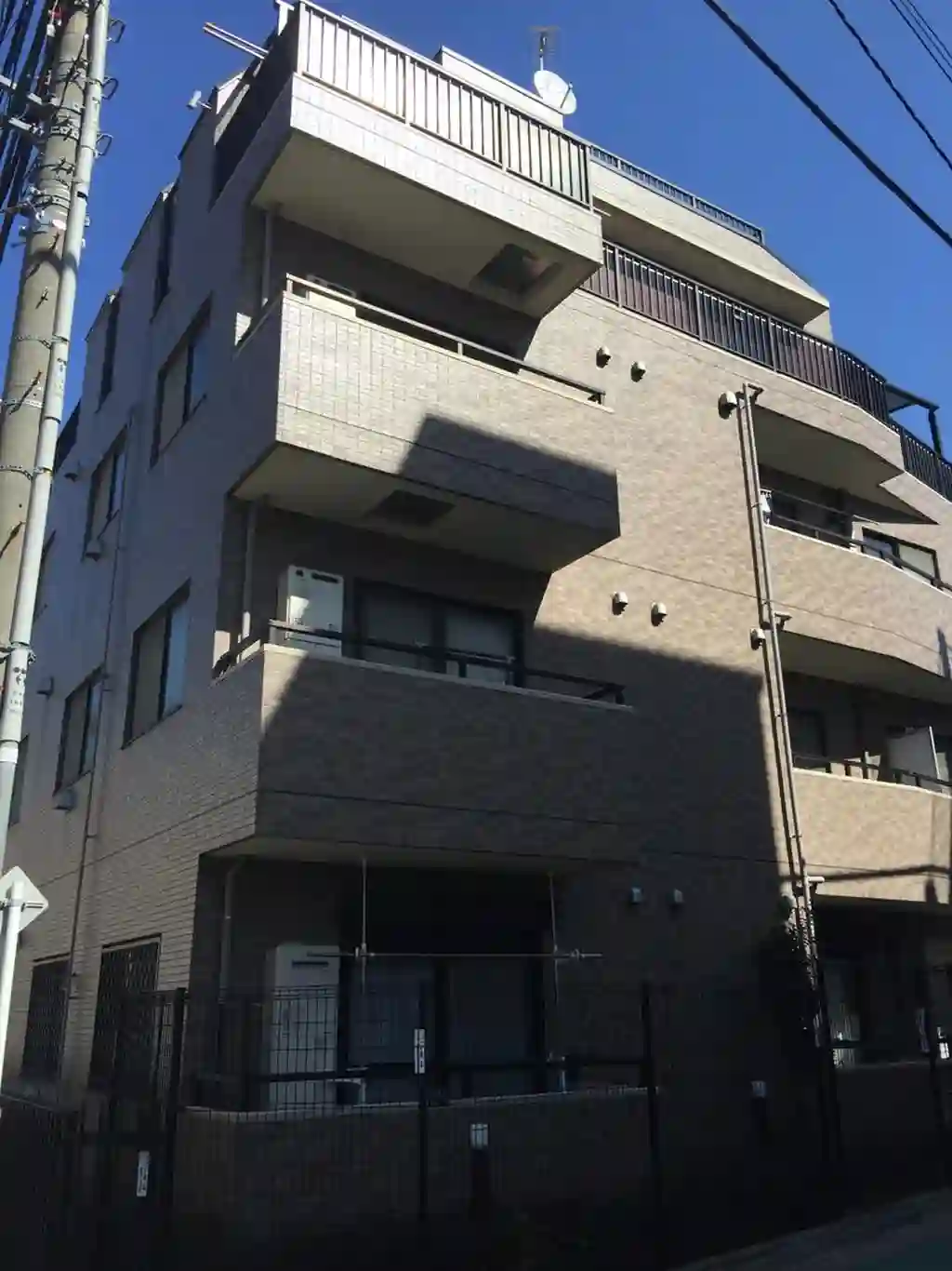 ブライト西新宿 外観