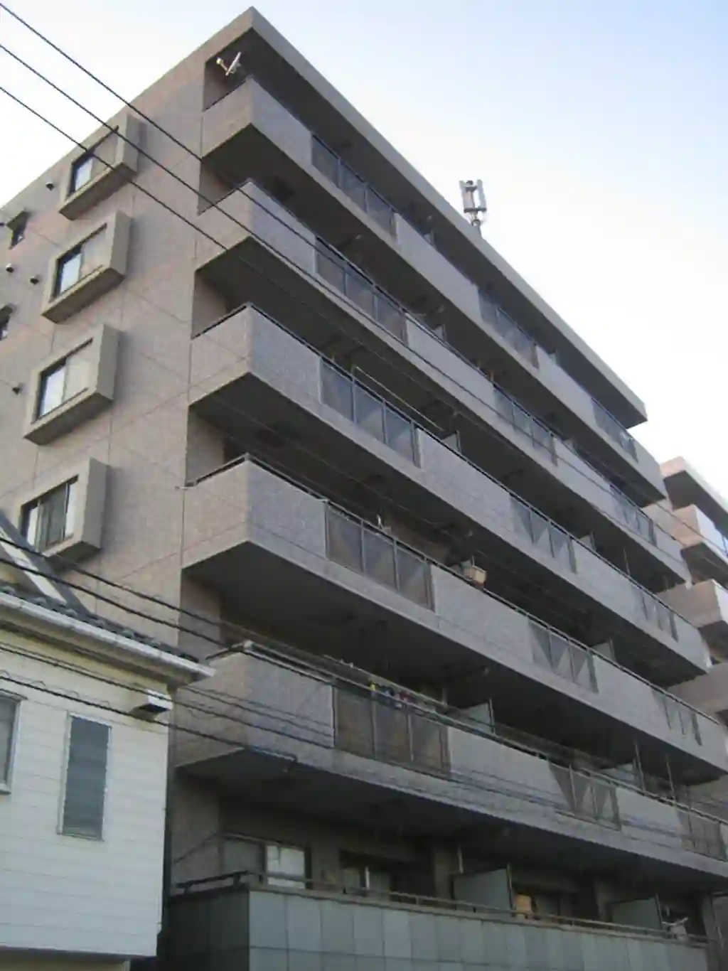 ビックバン横浜西 外観