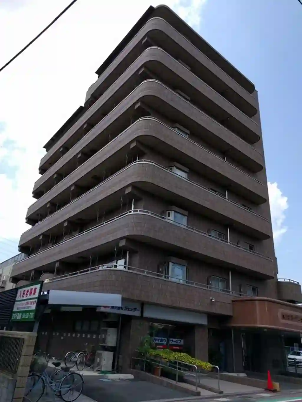 東川口ガーデンヒルズ七番館 外観