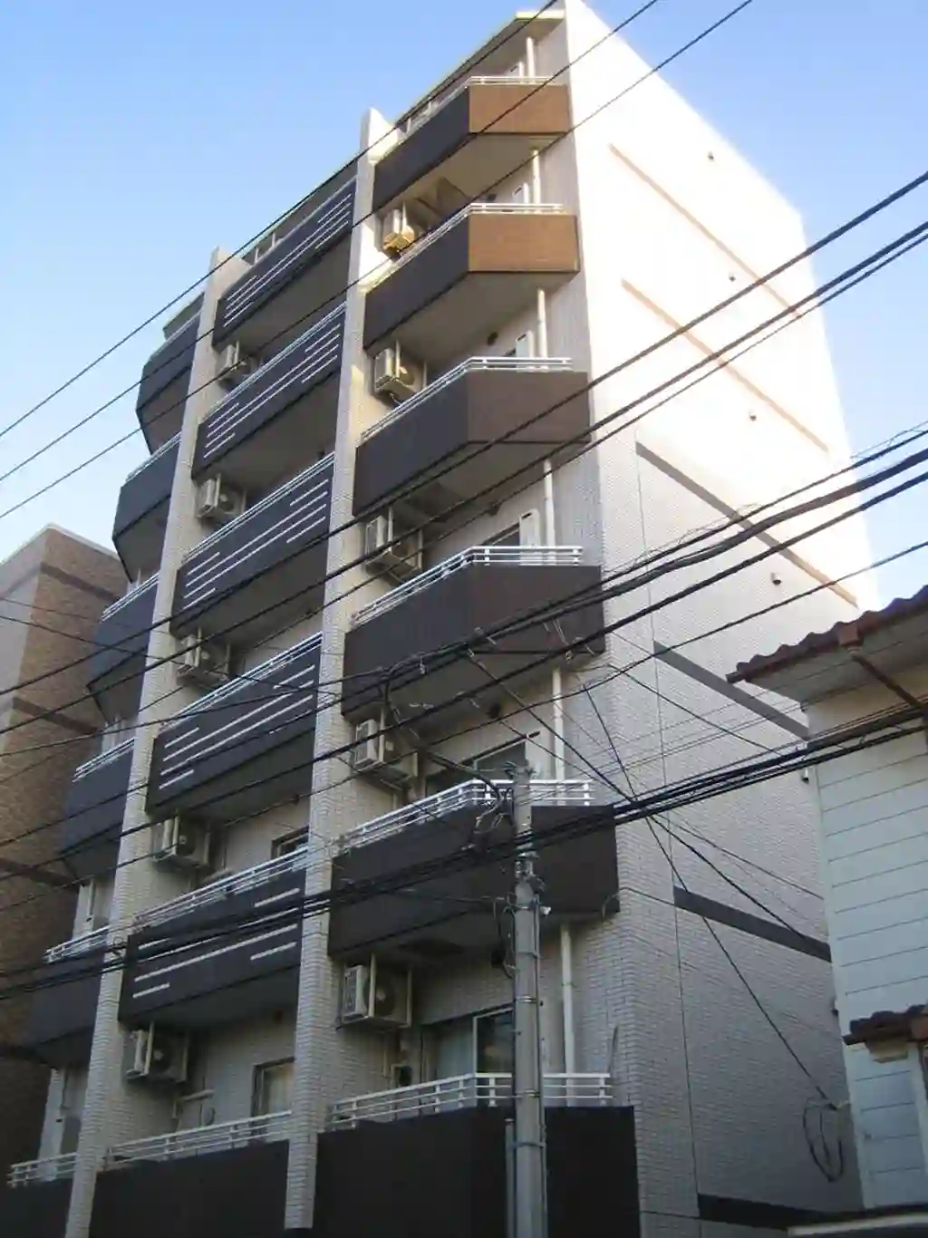 FUTIVAL横浜シティ 外観