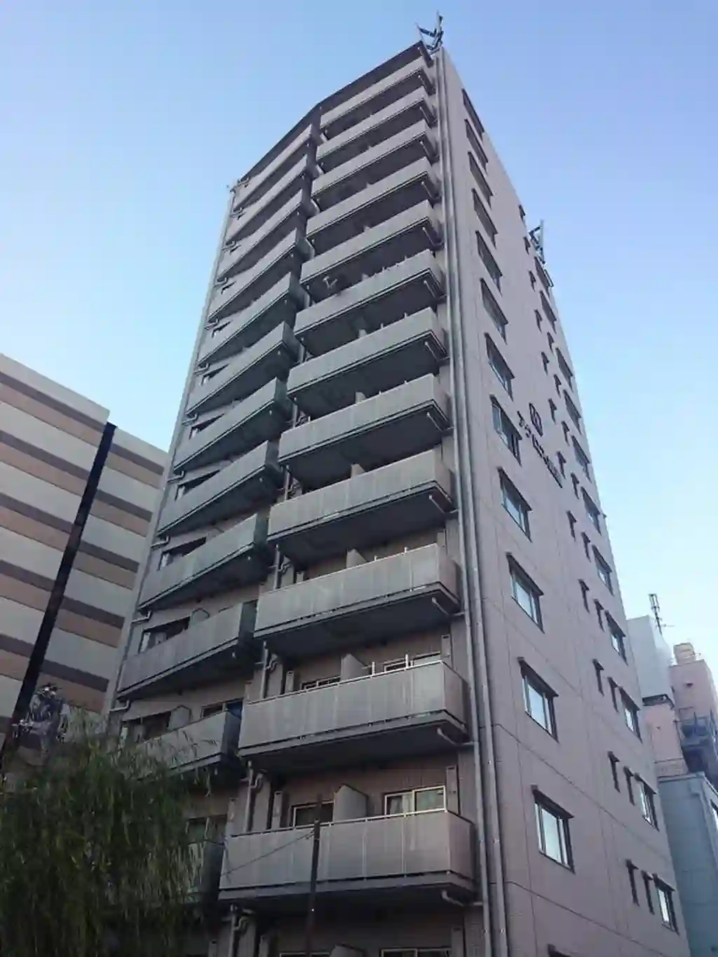 アクロス銀座 外観