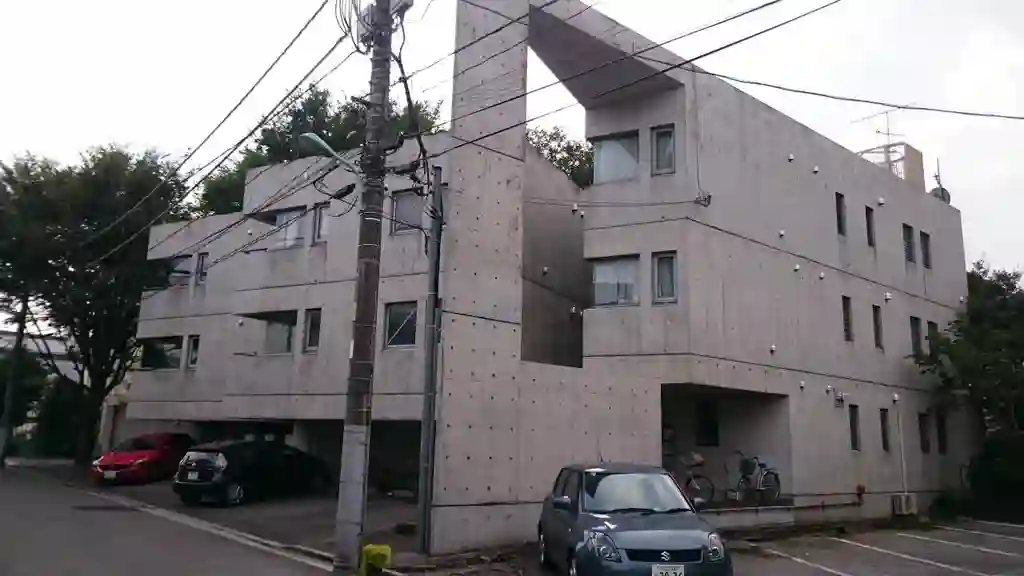 B.BHOUSE 外観