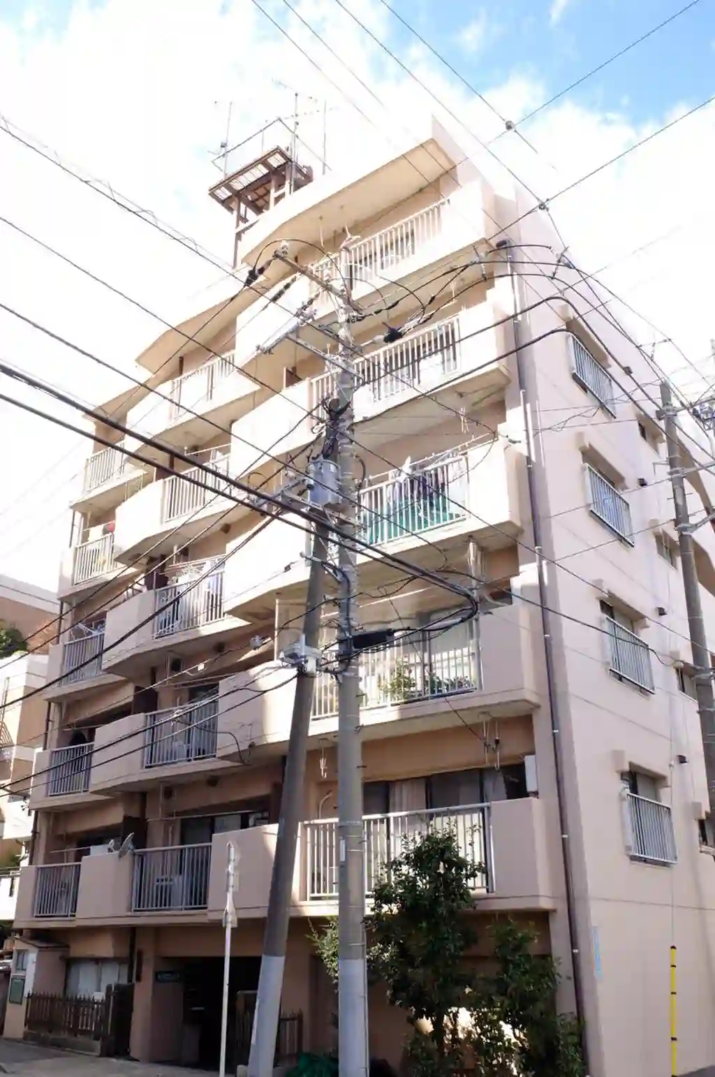 レジデンス石山 外観