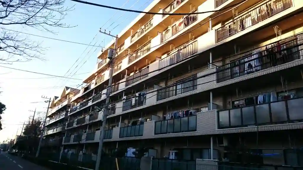 ロイヤルハイム 外観