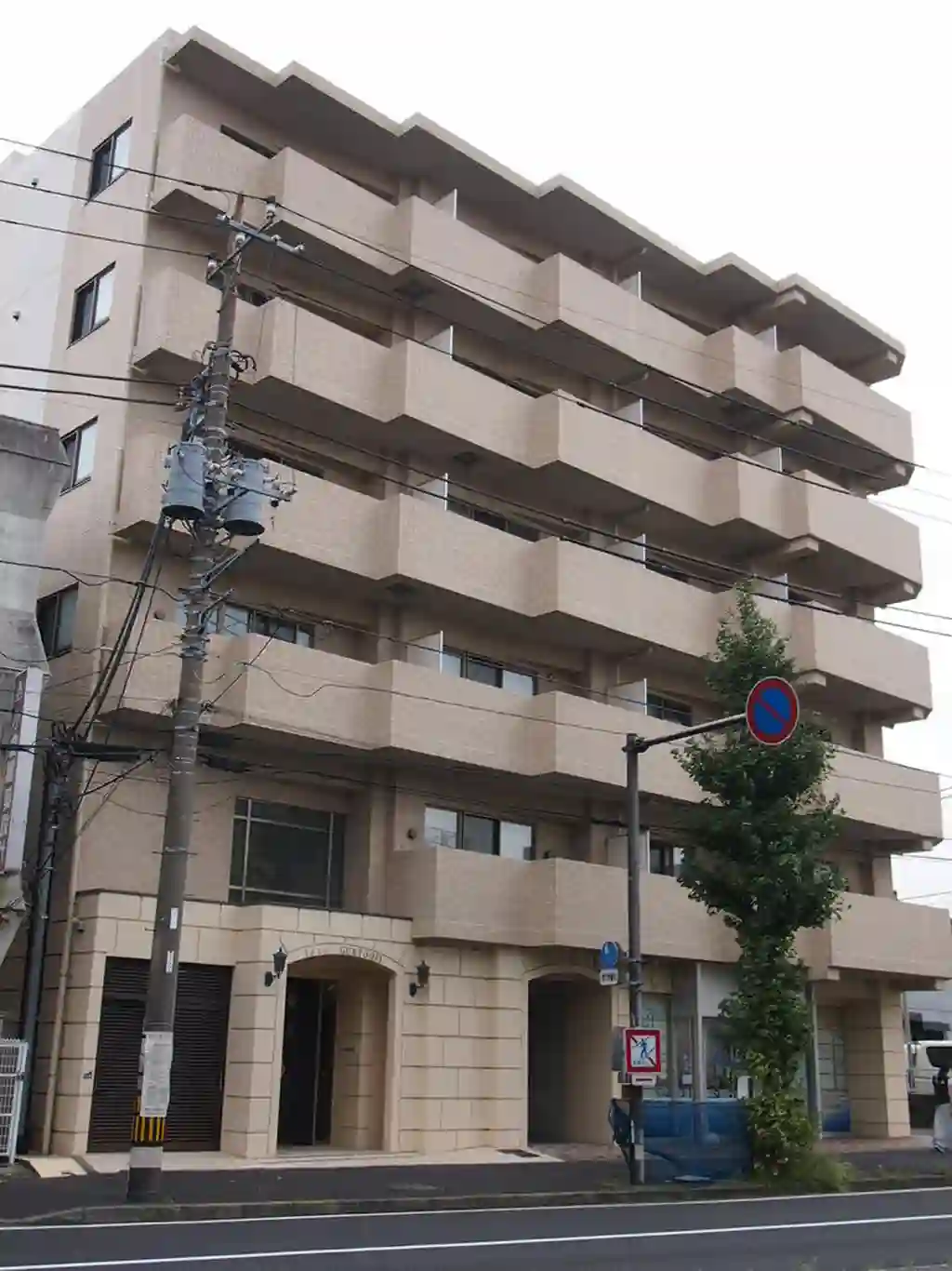 イーリス弘明寺 外観