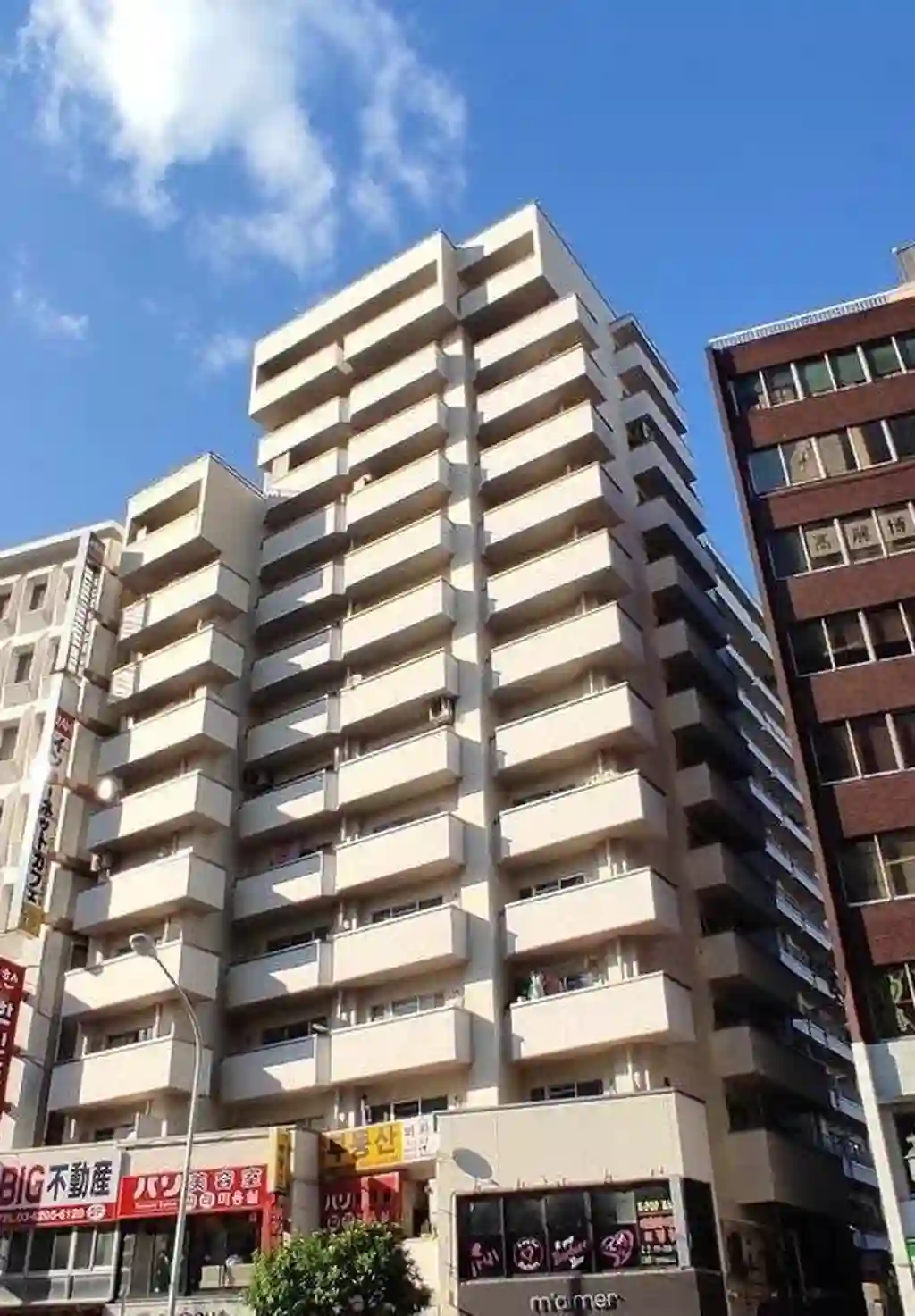 カーサ第二新宿 外観