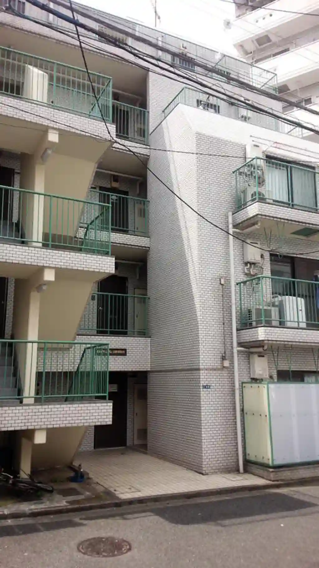 ロイヤルパレス新宿御苑 外観