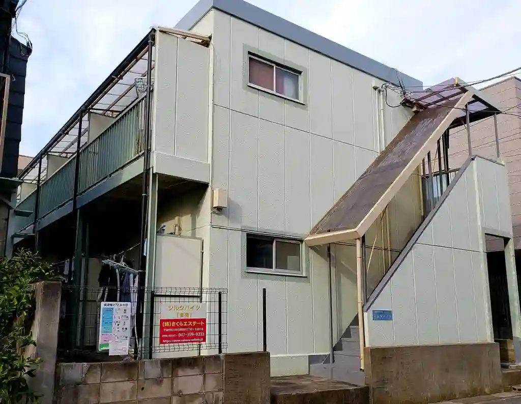 シルクハイツ 外観