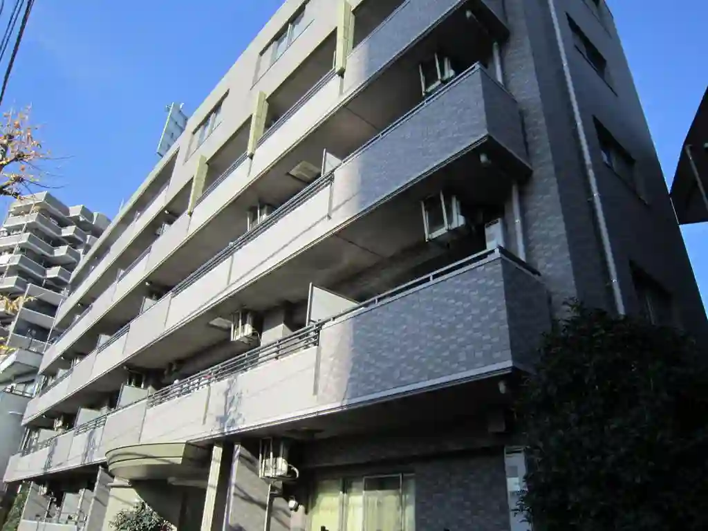 シャンスベルグ 外観