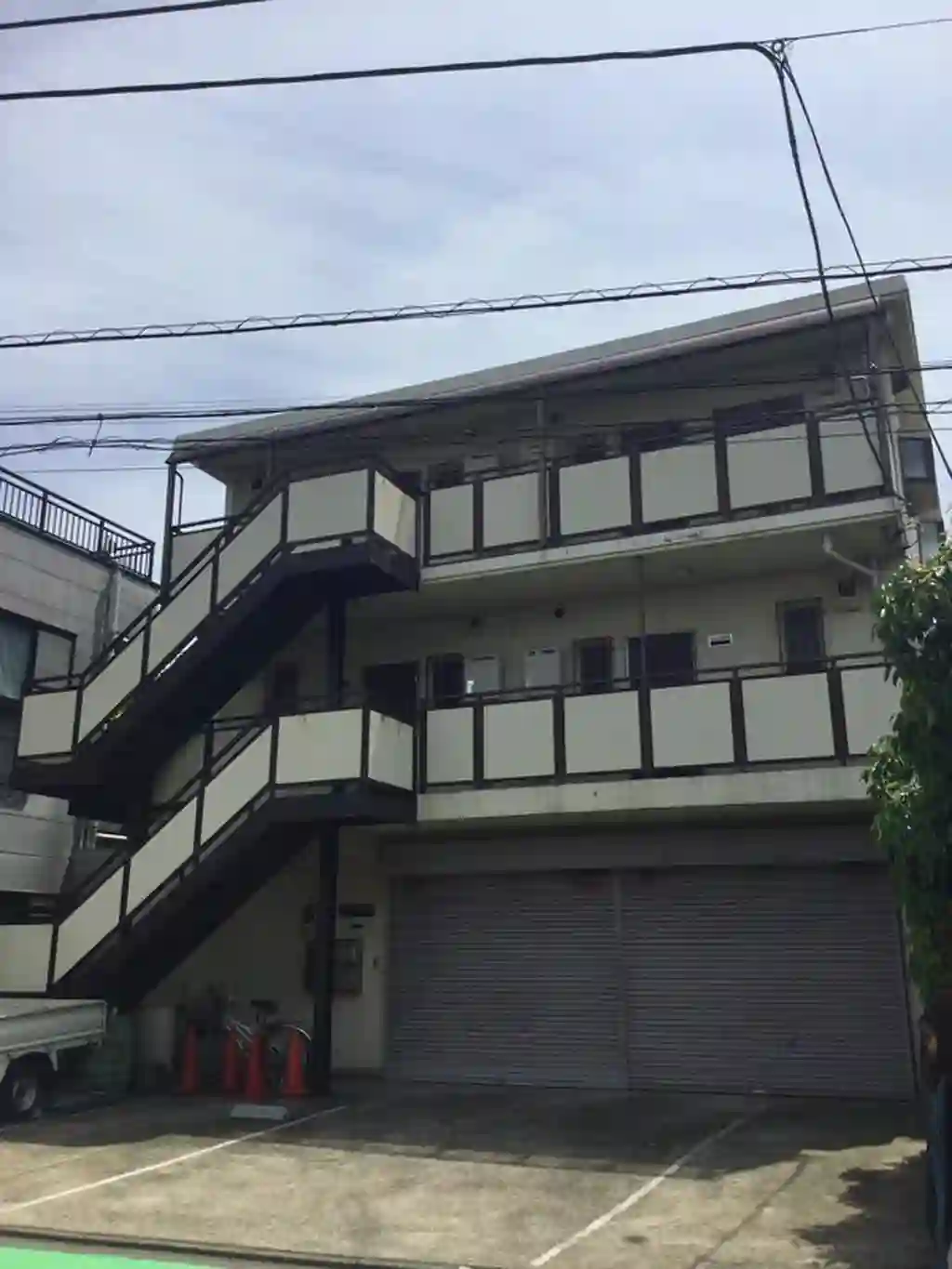 フラットカザミ 外観