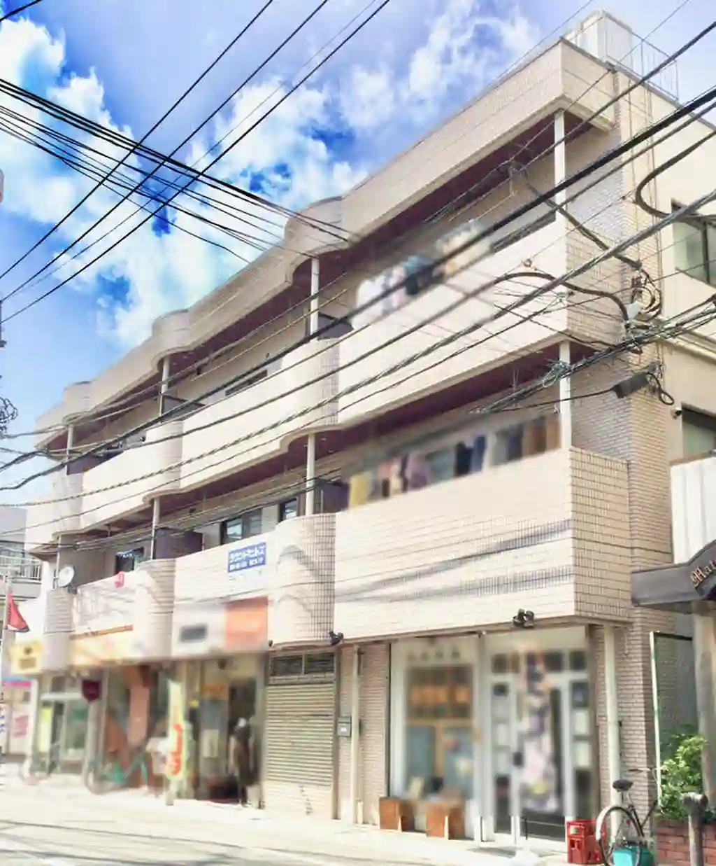 ラウンドヒルズ 外観