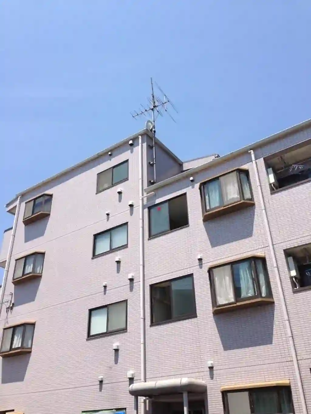 ロイヤルマンション綾瀬 外観