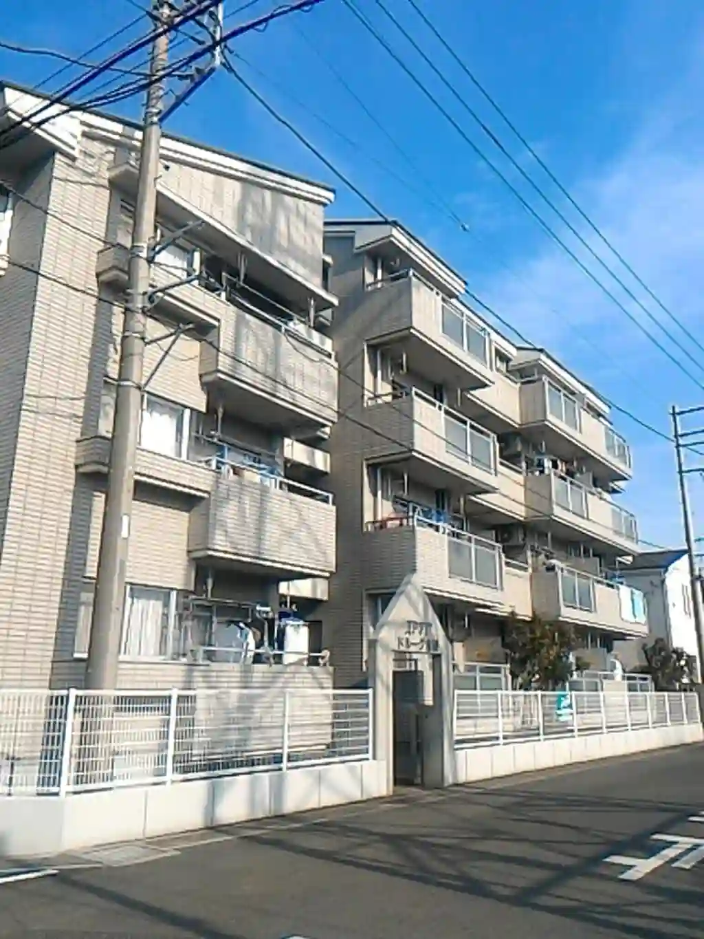 ドルーグ吉野 外観