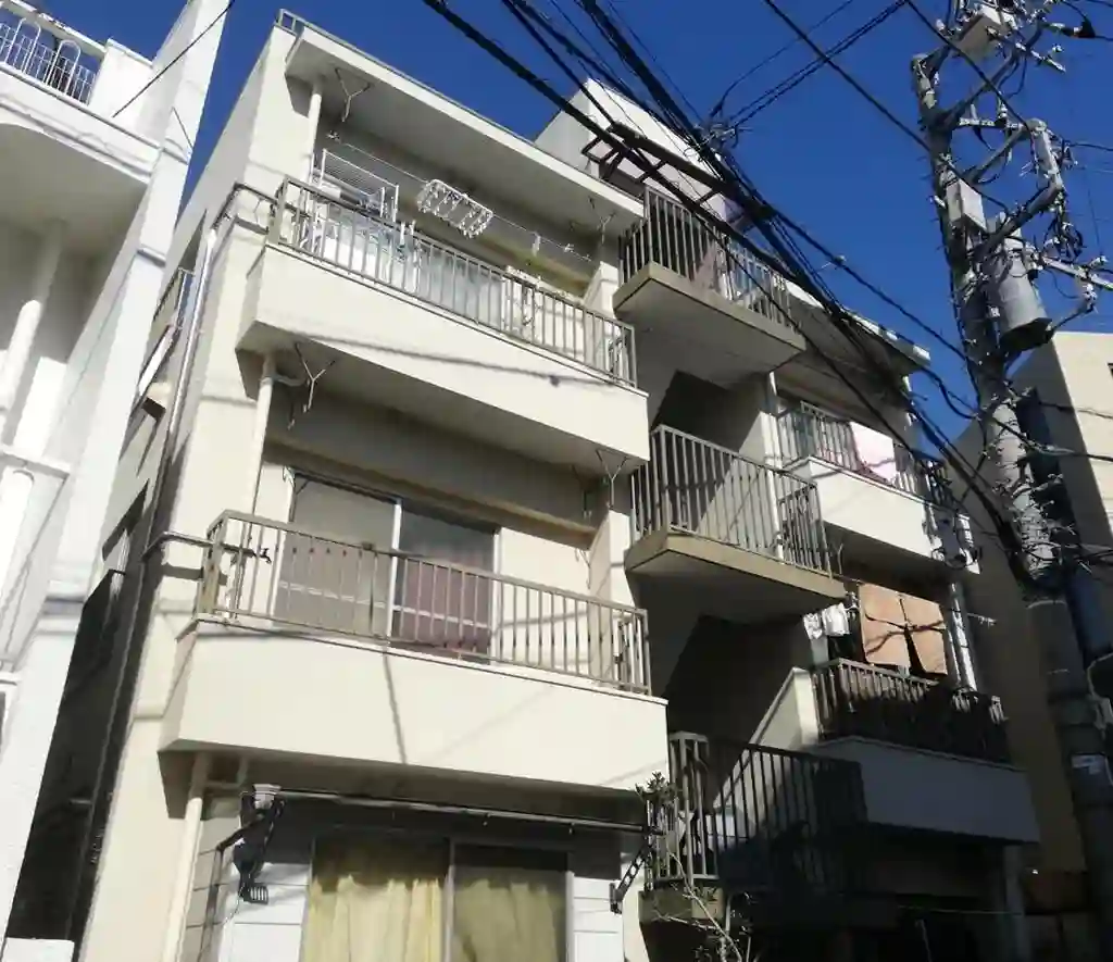 メゾントロワ 外観