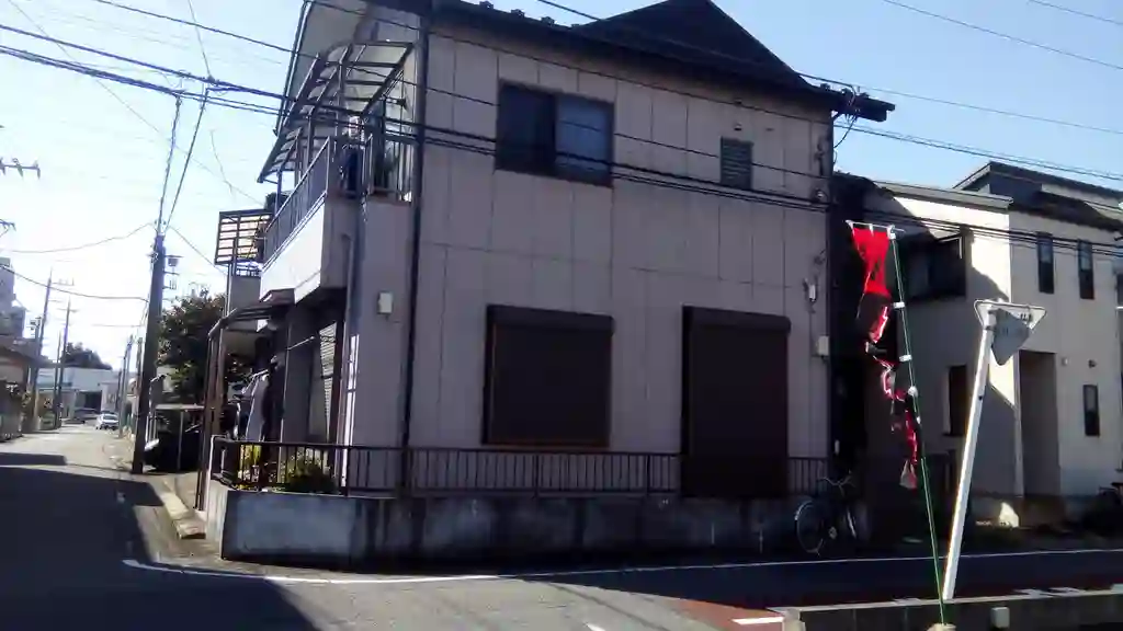 ベルグラン共和 外観