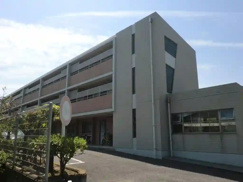 プラジャ鵠沼 外観