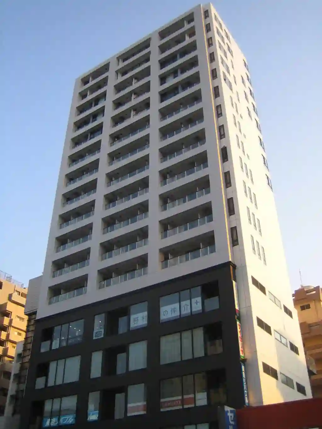 メトロタワー山下町 外観