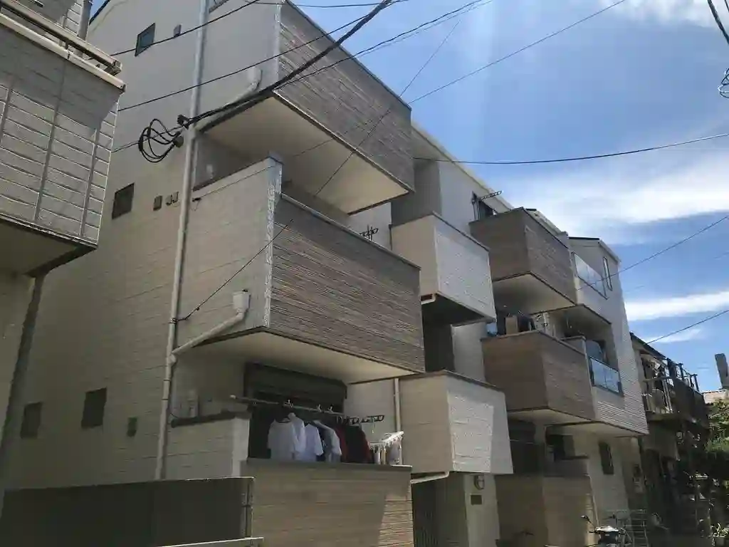 Aera鬼高 外観