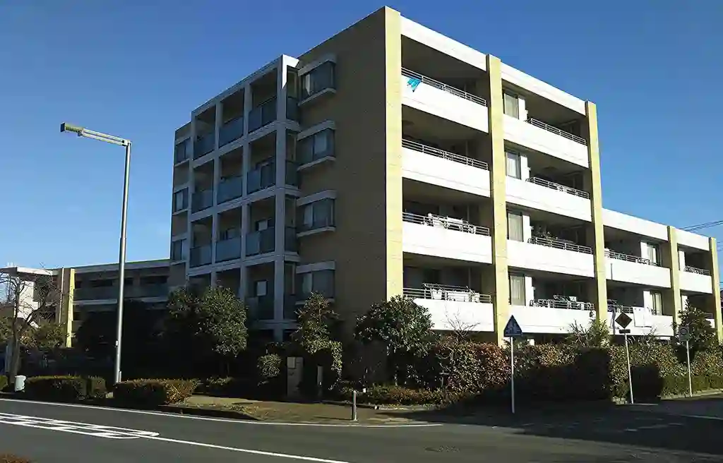 リーデンススクエアあおば山の手台五番館 外観