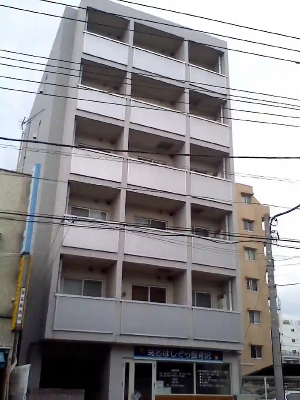 ラピス菊名 外観