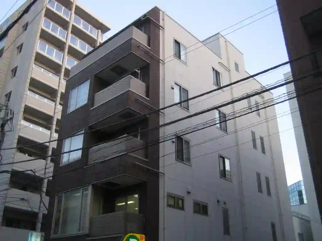 サダルスウド横濱 外観