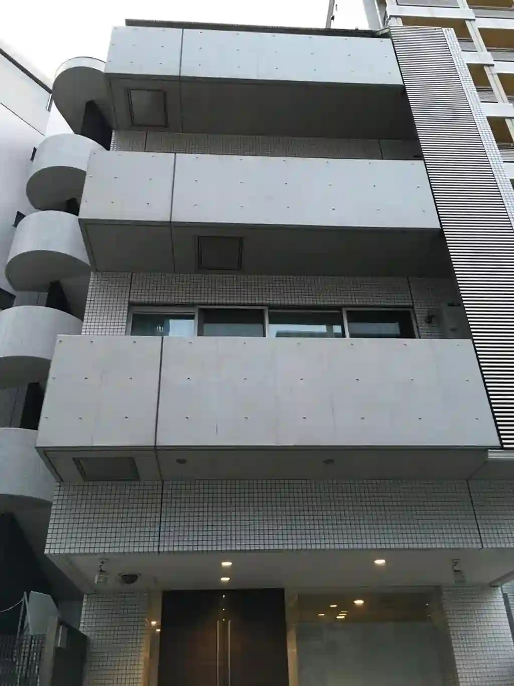 TRES赤坂 外観