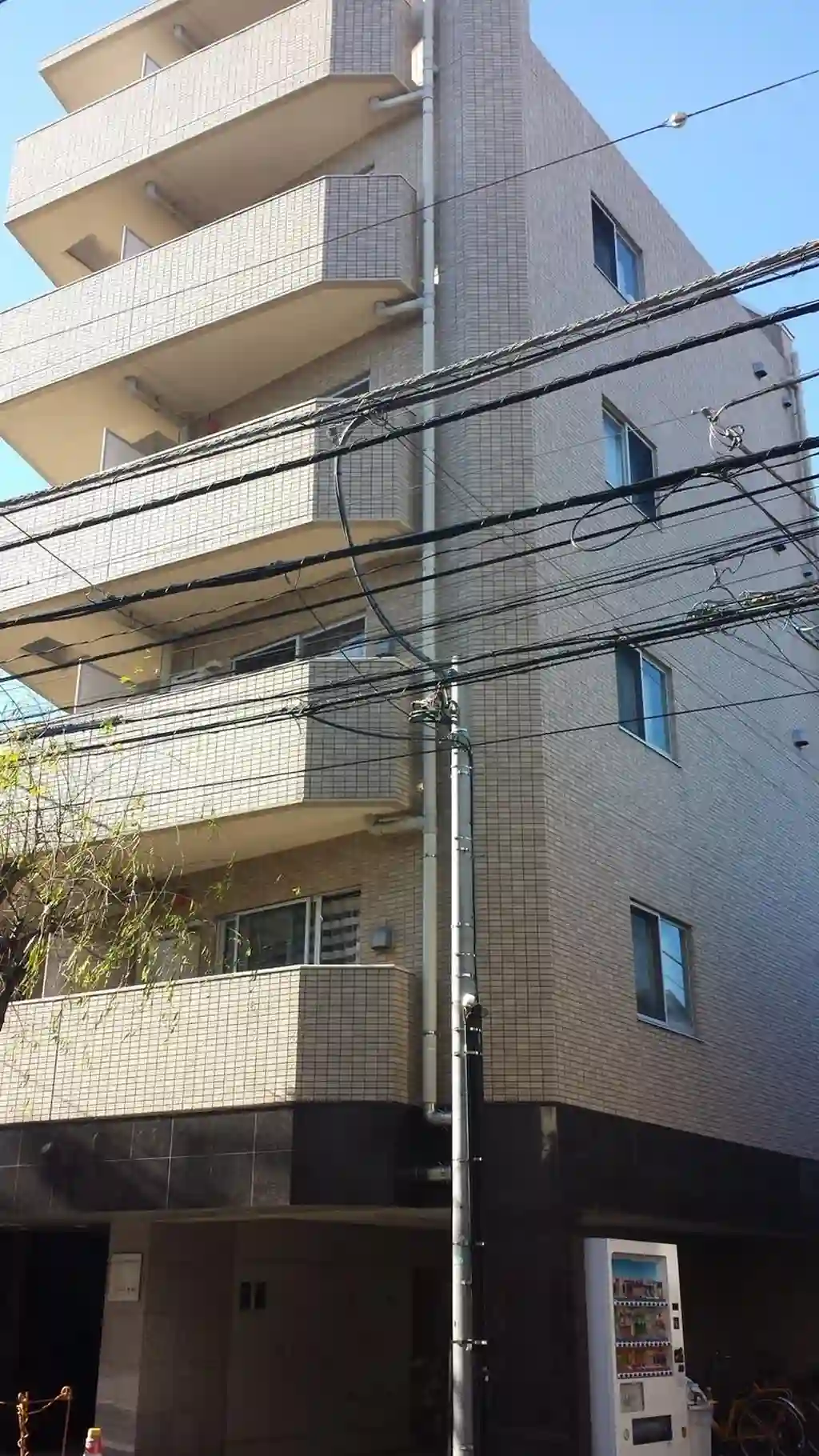 ロアール中野 外観