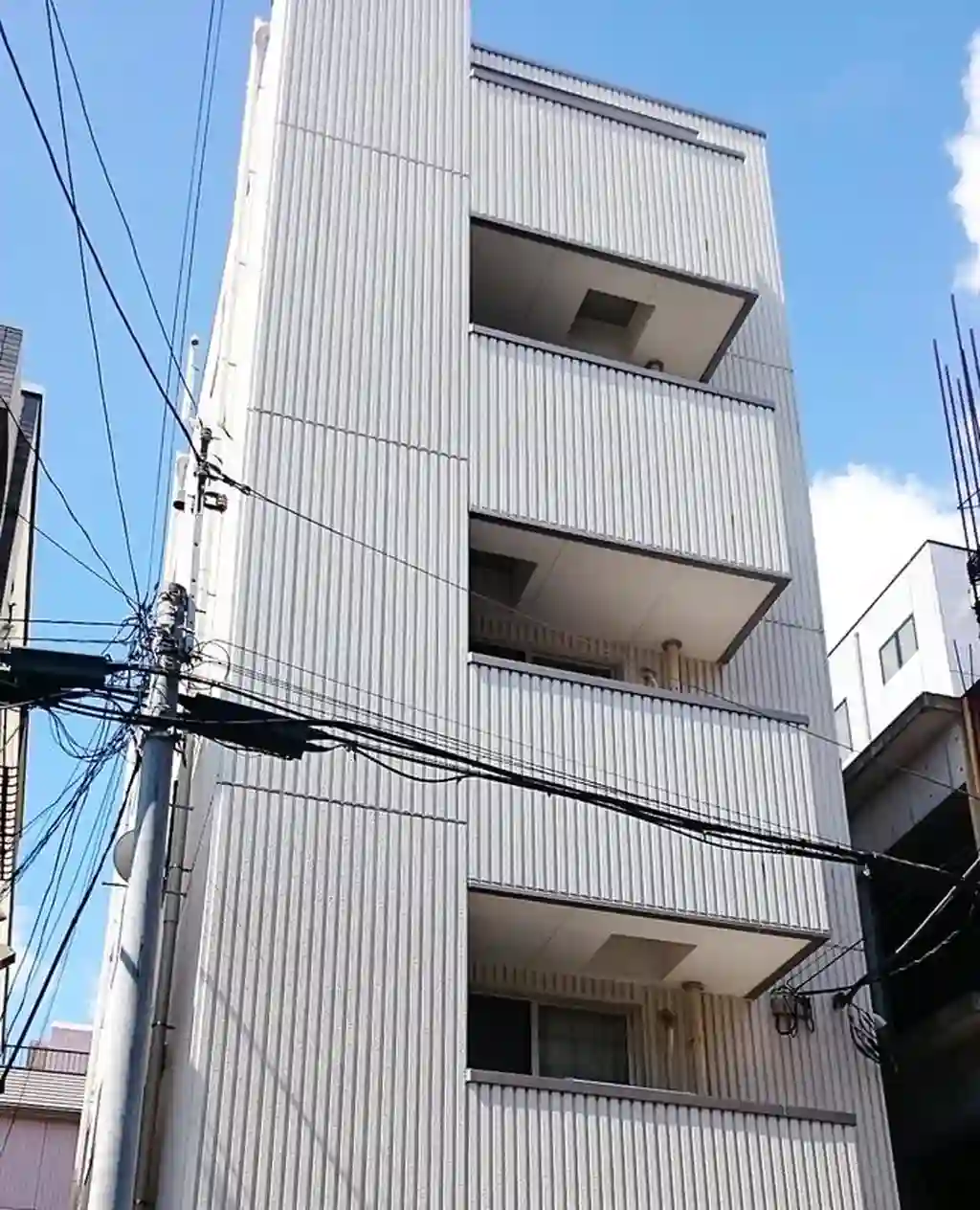 ラクス本八幡 外観
