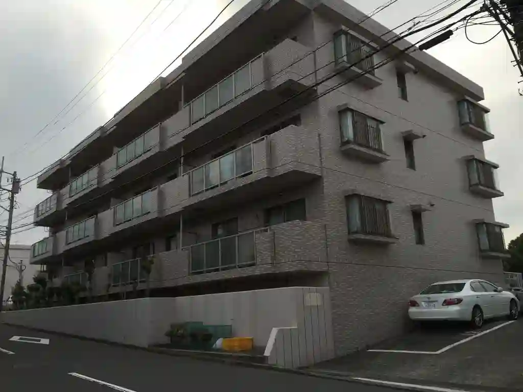 アベニュー湘南II 外観