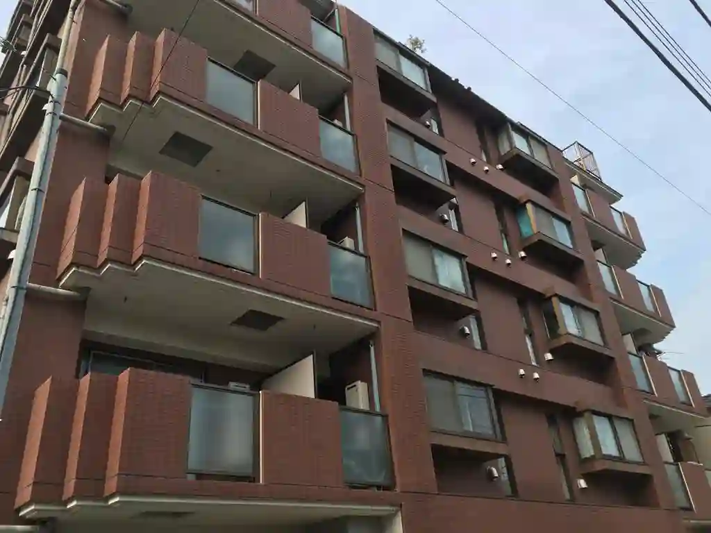ラピエス白金 外観