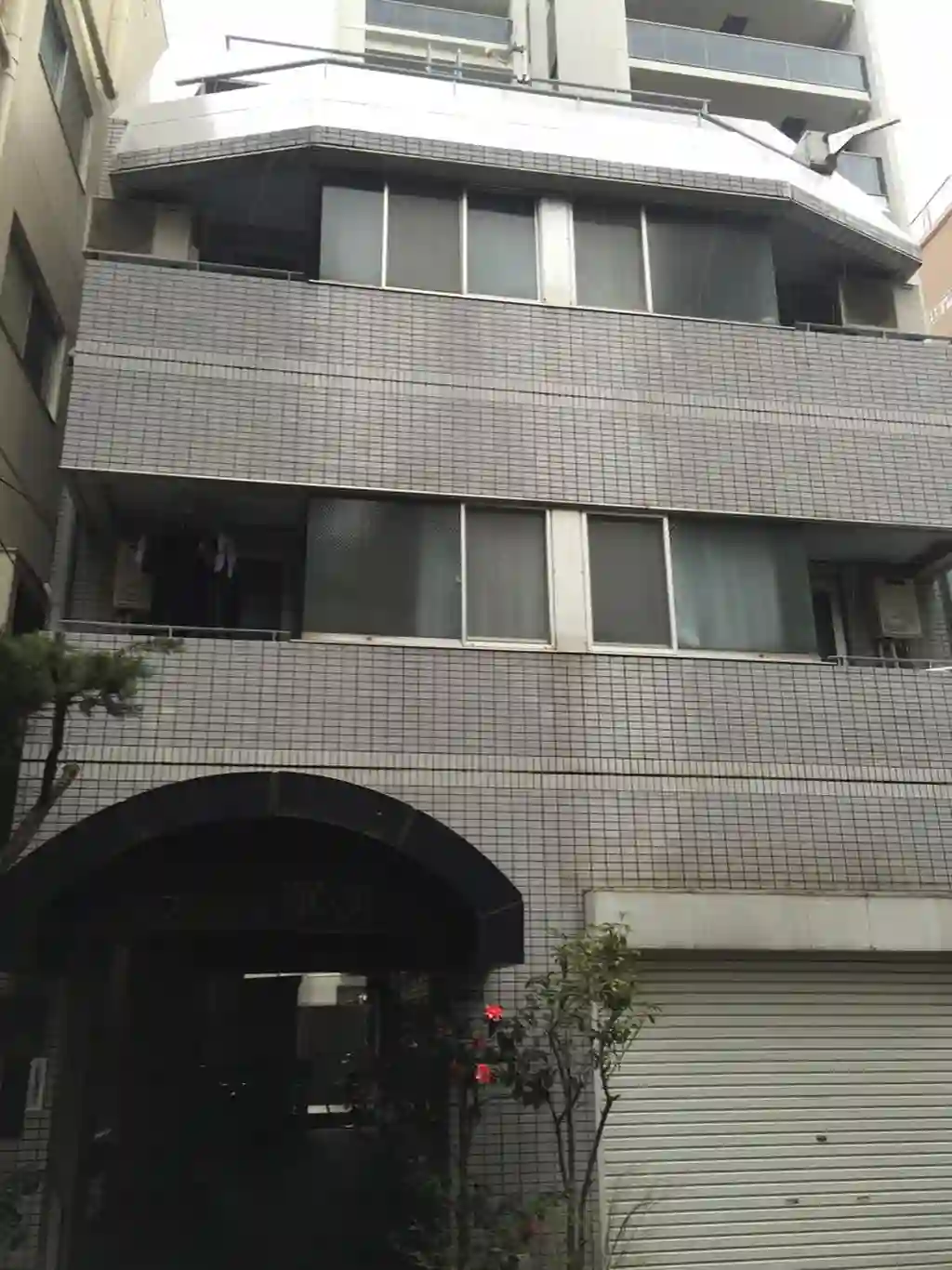 フェミール羅漢 外観