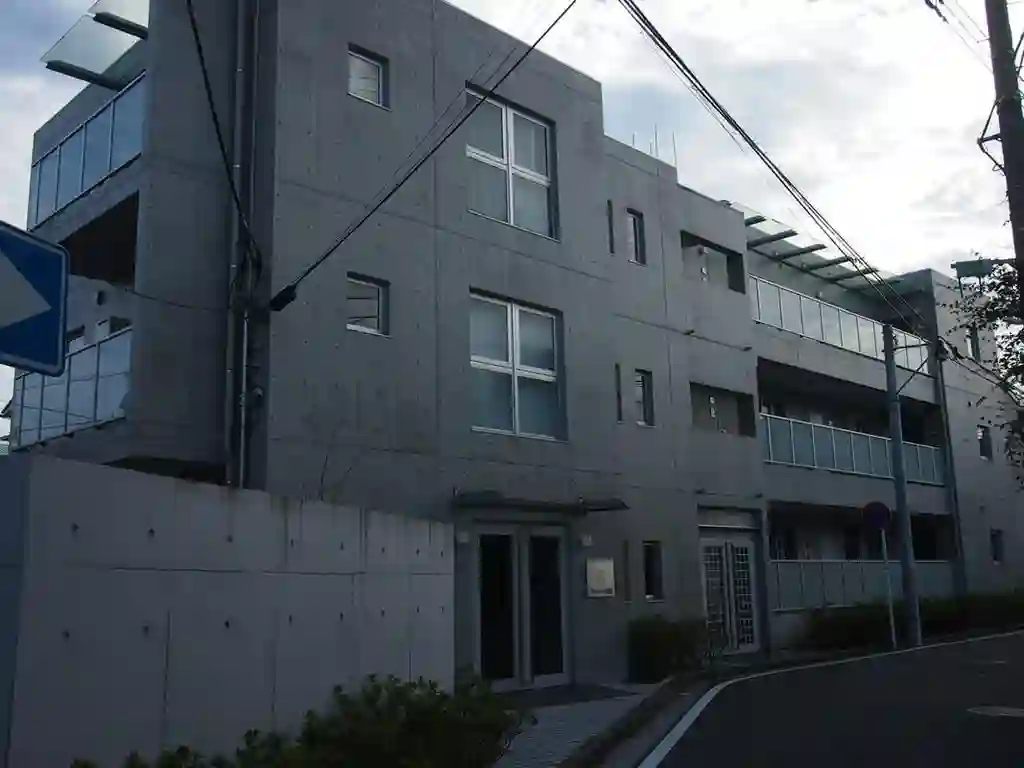 リリー中原 外観
