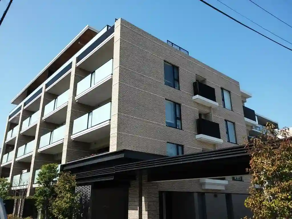 プラウド大倉山ディアージュ 外観