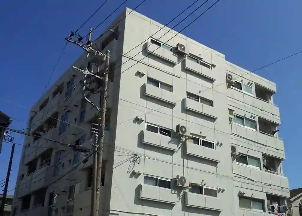 ライオンズマンション鶴間 外観