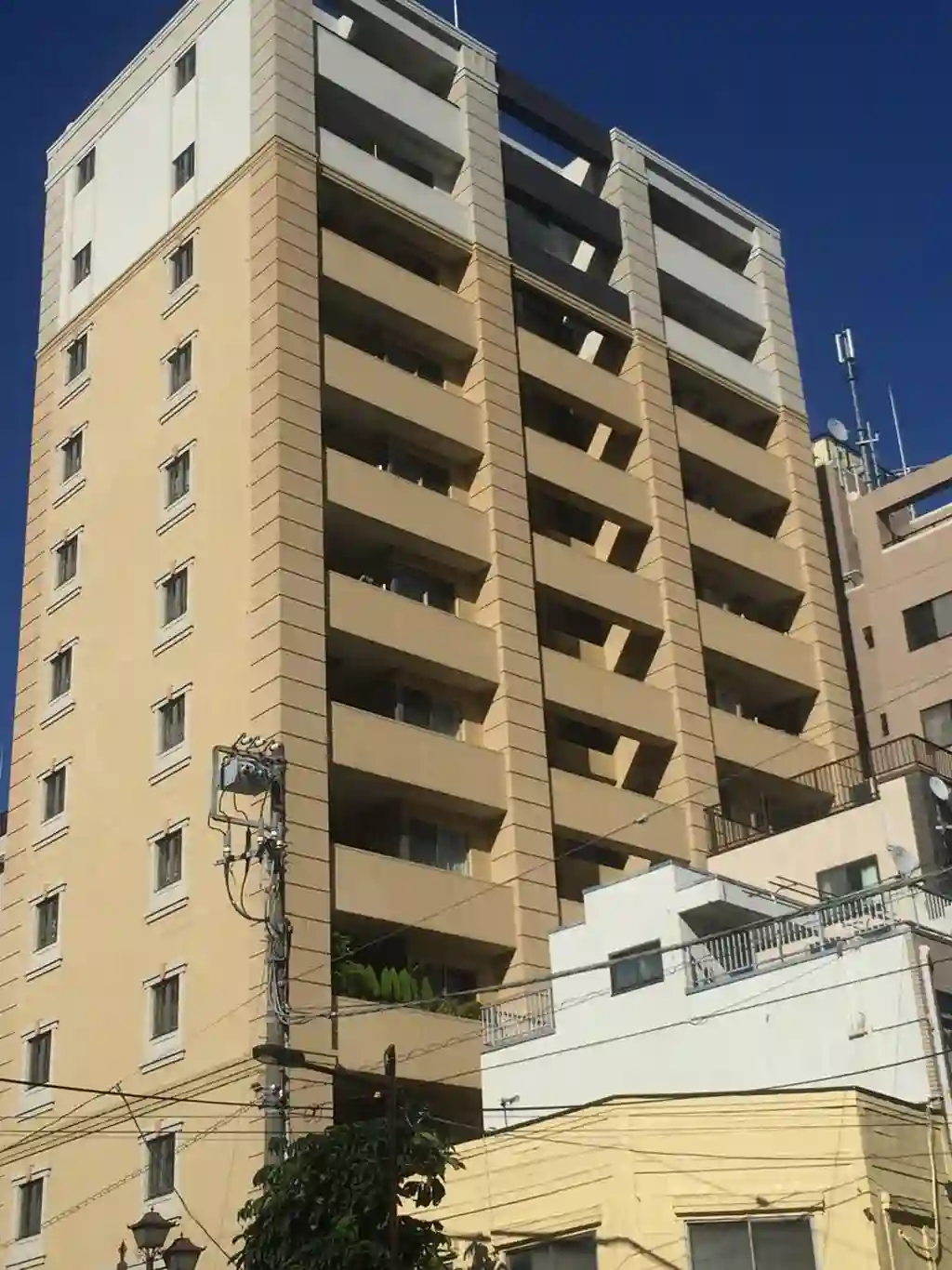 ヴェレーナ東京入谷 外観