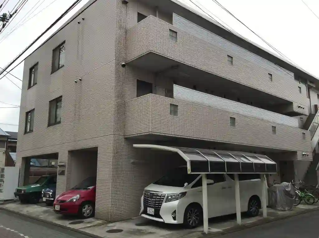 能越マンション 外観