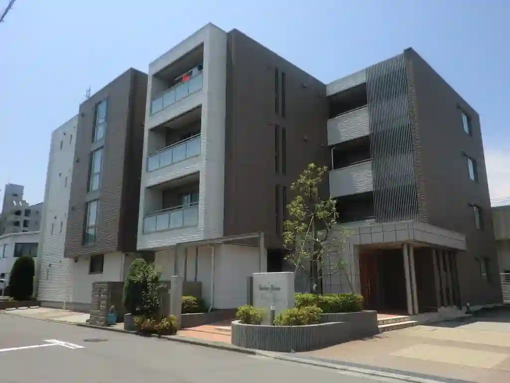 グランドゥール 外観