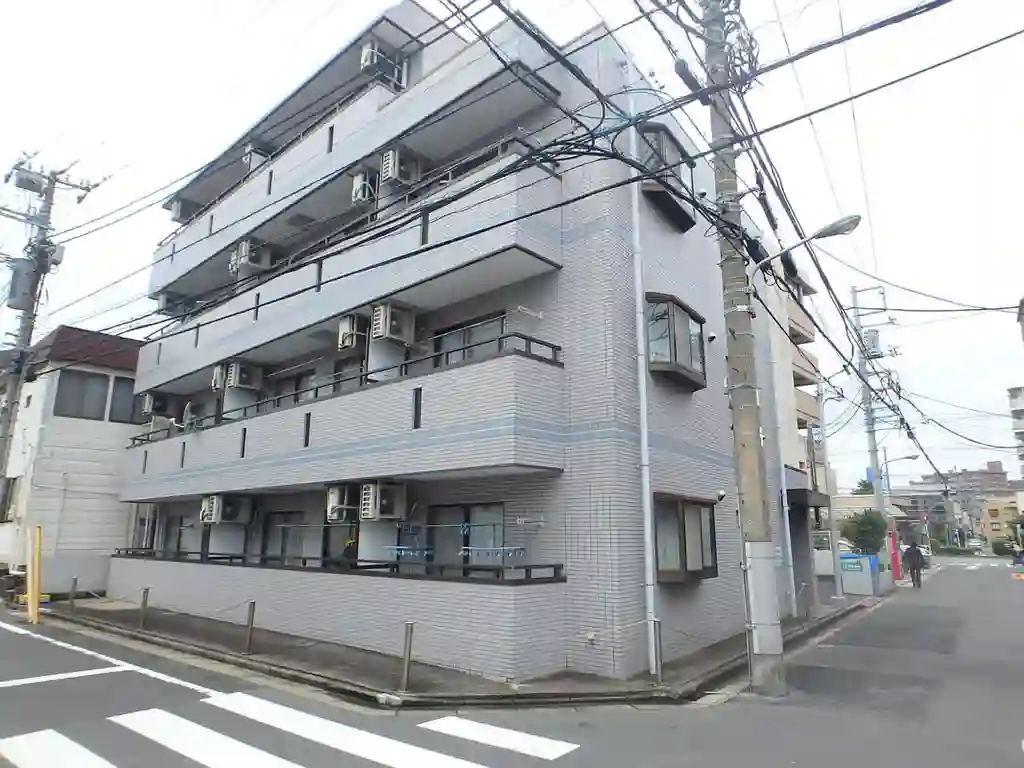 エクセル197 外観