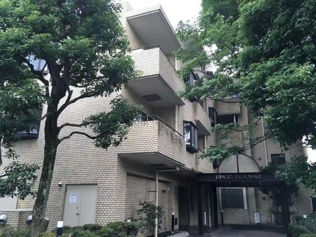 エスパシオ弦巻 外観