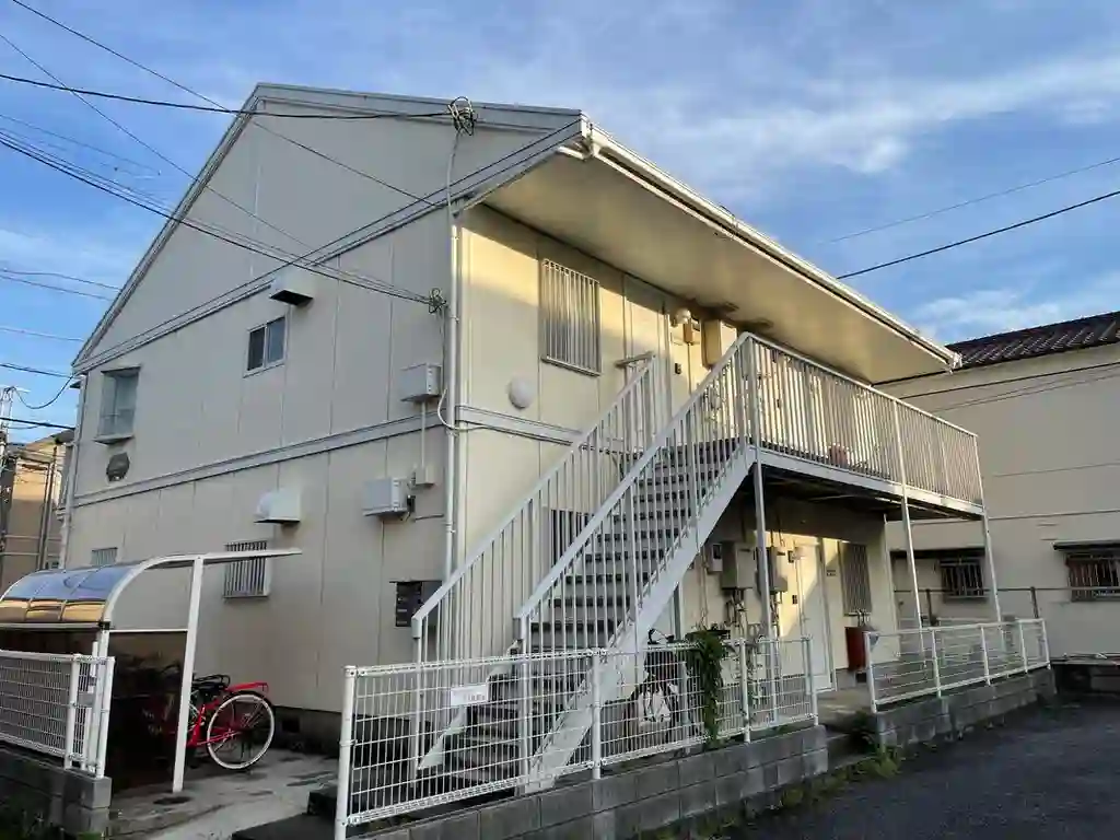 グレイッシュ・クサカベ1 外観