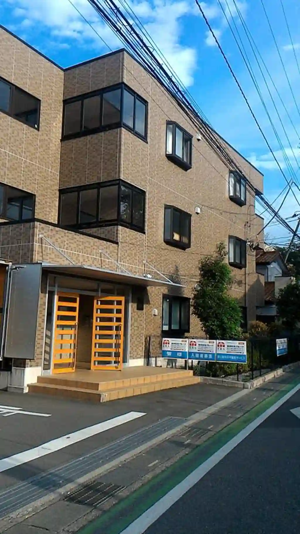 マノワール 外観