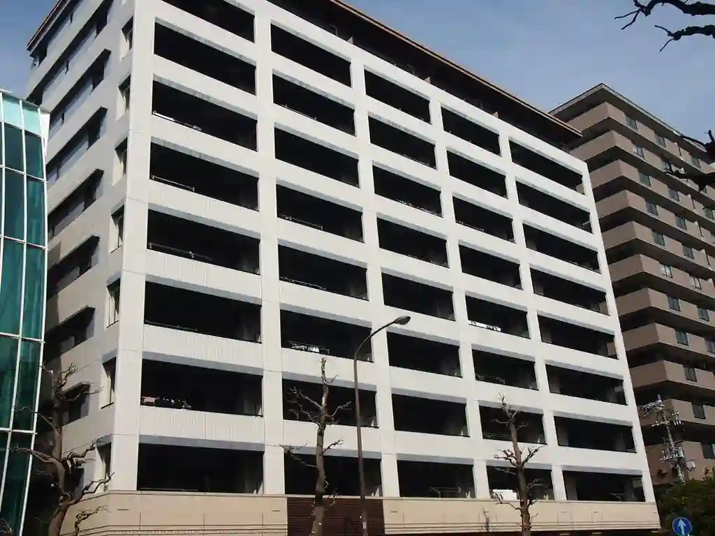 アデニウム横浜反町 外観